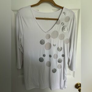 Inspired White v-neck top. Size large
